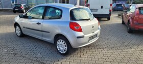 Renault clio rok 2006 najeto 130 tisíc 1.6 16v - 7