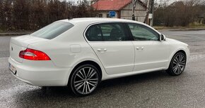 Škoda Superb II 103kw, r.v. 2011, 2 maj, najeto 269, DSG - 7