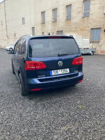 VW Touran 2.0 TDI - 7