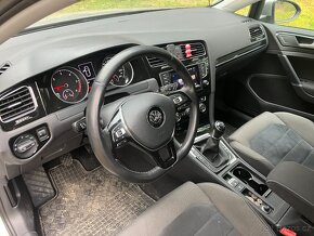 Volkswagen Golf VII 2,0 TDI - 7