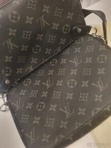 Louis Vuitton messenger bag - 7