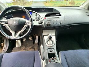 Honda CIvic 1.8 V-tec 8g - 7