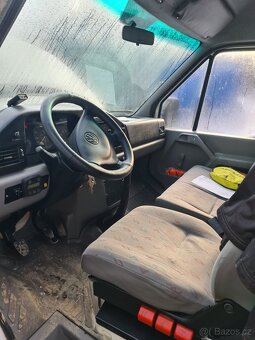 VW LT 46 poníženo na 3,5 tuny, zatepleno - 7