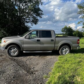 FORD F150 Lariat 5.4i + LPG PO GO MOTORU - 7