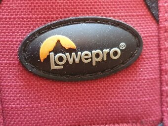 Fotobatoh Lowepro červený  NOVÝ - 7