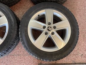 Originalní ALU kola Škoda 5x112 r16 zimní pneu 6mm - 7