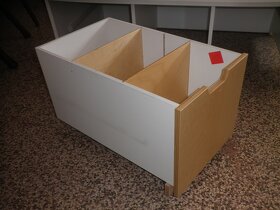 Komoda či skříňka s výsuvnými boxy - 7