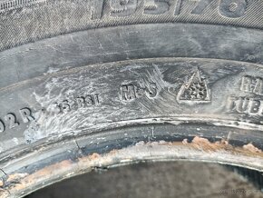 Pneu 195/70 R15C M+S - 7