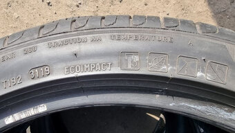 Letní pneu 235/40/19 Pirelli - 7