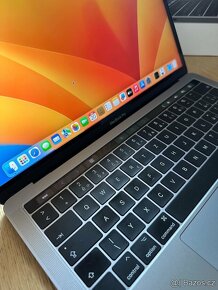 MacBook Pro 13” 2017 TouchBar 256GB Space Grey - 7