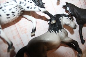 Figurky koní Schleich VI - 7