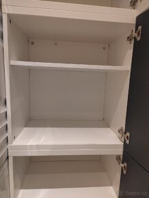 Skříňky Ikea Besta - 7