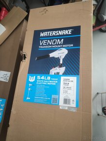 PRODÁM ELEKTRICKÝ PŘÍVĚSNÝ MOTOR WATERSNAKE VENOM SXW 54 LB - 7