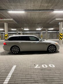 BMW e61 530i M-paket Originál LCI - 7