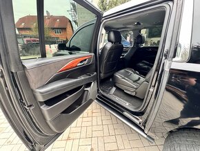 2015 Cadillac Escalade long ESV - 7