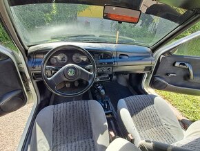 Škoda felicie pick up 1.3 50kW -  VW Caddy - 7