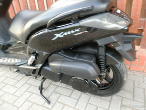 Yamaha X-Max 250 - 7