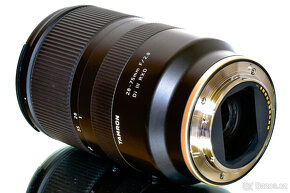 Tamron 28-75mm F/2.8 Di + UV filtr Sony E TOP STAV - 7