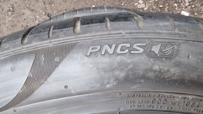 Letní pneu 255/45/19 Pirelli - 7