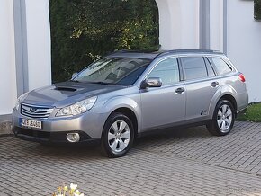 Subaru Legacy Outback 2.0 D 110 kw, 2009 - 7