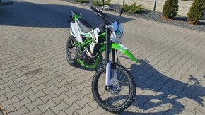 Pitbike Mikilon Defender 150RR kola 19/16 zelená - 7