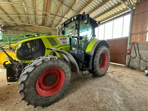 Claas Axion 810 - 7