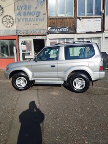 Toyota Landcruiser  90 - 7