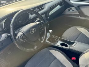 Toyota Avensis 1.8 VVT-i, Kombi, Tažné, ČR - serviska - 7