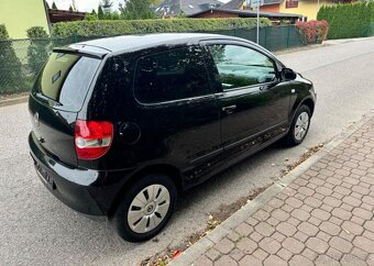 Volkswagen Fox 1,2i , serviska , dobrý stav benzín - 7