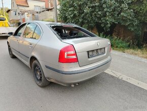 Škoda Octavia 2  1.9 77kw BXE - 7