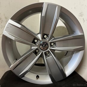 VW PASSAT B8 / TIGUAN 5x112 R17 ET40 (7Jx17) 57,1mm - 7