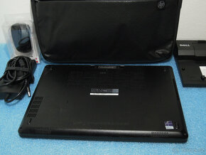 Dell Latitude 5570 15.6 IPS Intel i5-6300u 3GHz 8GB SSD256GB - 7