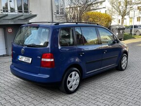 Volkswagen Touran 1.6i 85kW Navigace ALU kola Tažné Klima - 7