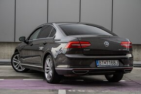 Volkswagen Passat 2.0 BiTDI 240k BMT Highline 4MOTION DSG - 7