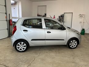 Hyundai i10 1.1i 1.MAJITEL naj.: 57tis.km 4 x EL.OKNA - 7