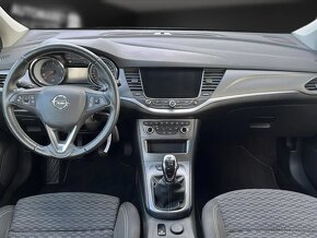 Astra K Sports Tourer Výhř AL LED Nav PDC 4/19 - 7