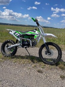 Pitbike Leramotors Shark 125ccm 4T 17"/14" - 7