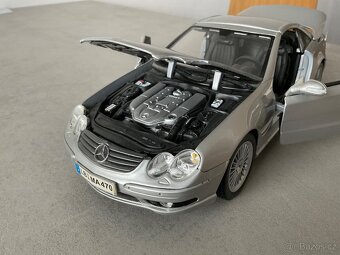 Model Mercedes Benz SL 55AMG 1:18 - 7