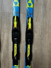 Prodám běžecké lyže FISCHER TWIN SKIN SNOWSTAR vel 110 cm a - 7