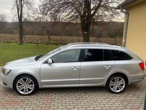 Škoda SuperB 2.0 TDI DSG -// F1 Riadenie, Navi, Bi-Xenon -// - 7