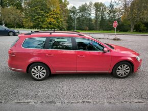 VW PASSAT VARIANT 2.0 TDI 103kw DSG, r.v. 2012, VÝBORNÝ STAV - 7