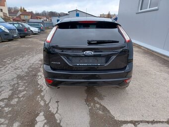 Ford  Focus Black Magic 1,6 16v 85kw - 7