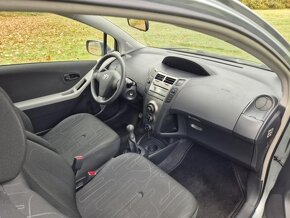 Prodám TOYOTA YARIS 1.0VVT 51kW - najeto 58 548km - 7