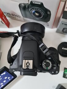 Canon EOS 600D + 2 objektivy + brašna + 32 GB SD karta - 7