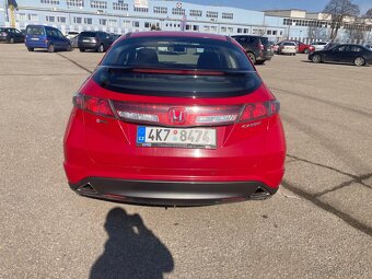 Honda Civic 1.8 automat - 7