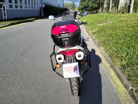 Aprilia Pegaso 650 - 7