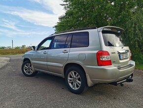 Toyota Highlander 3.3 Hybrid LPG AWD - 7