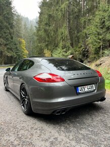 Porsche Panamera 4S V8 400koni TOP Stav - 7