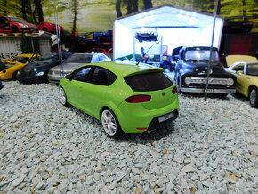 model auta Seat Leon Cupra R, zelená farba Otto mobile 1:18 - 7