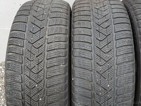 Zimní pneu Pirelli Sottzero 205/50/17 6mm - 7